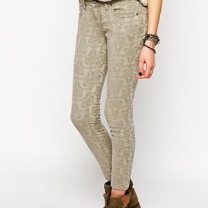 Free people tan textured pants size 24